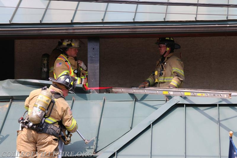 Building fire (Porch) DaVinci's Pub Collegeville Borough