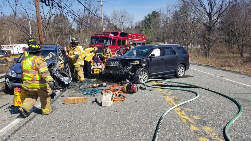 Vehicle Accident with Rescue - Collegeville Fire Company No. 1